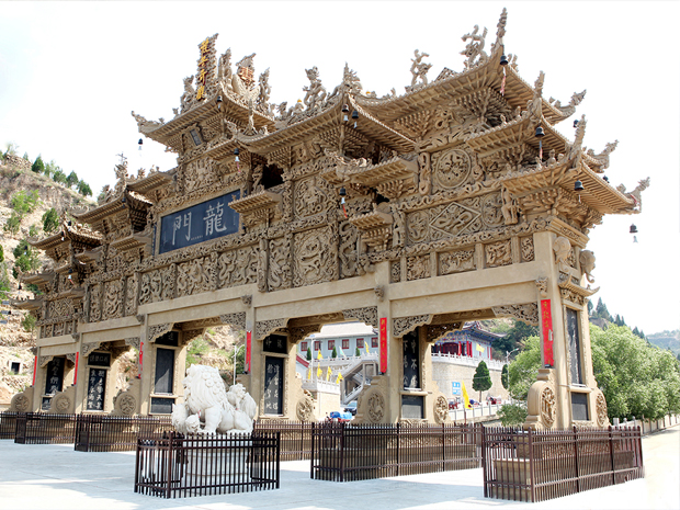 黑龙潭国家AAAA级景区